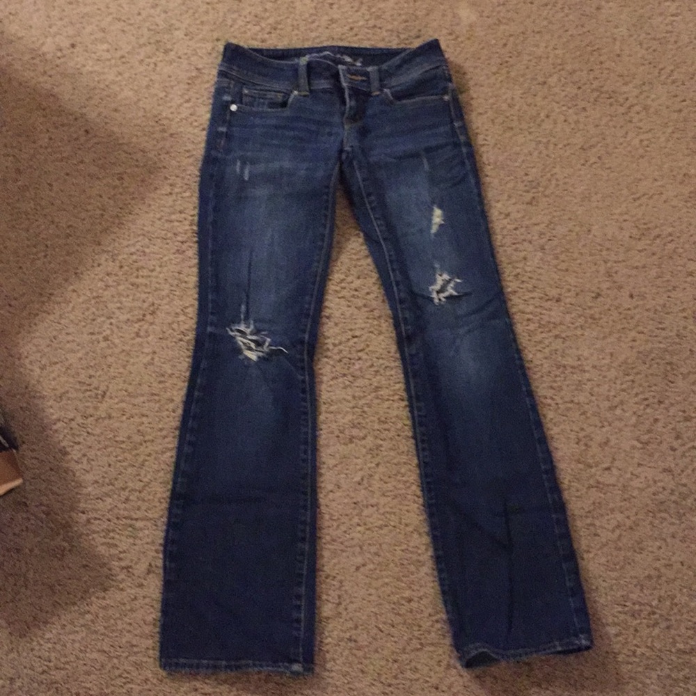 American Eagle distressed stretch jeans